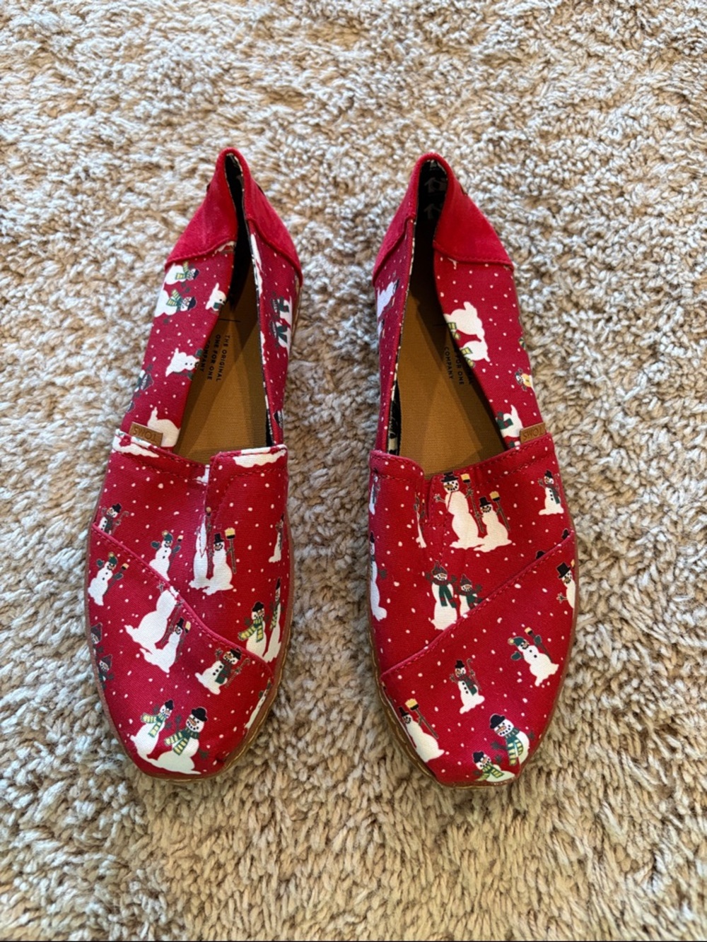 Red Snowman Print Slip-On Toms Shoes